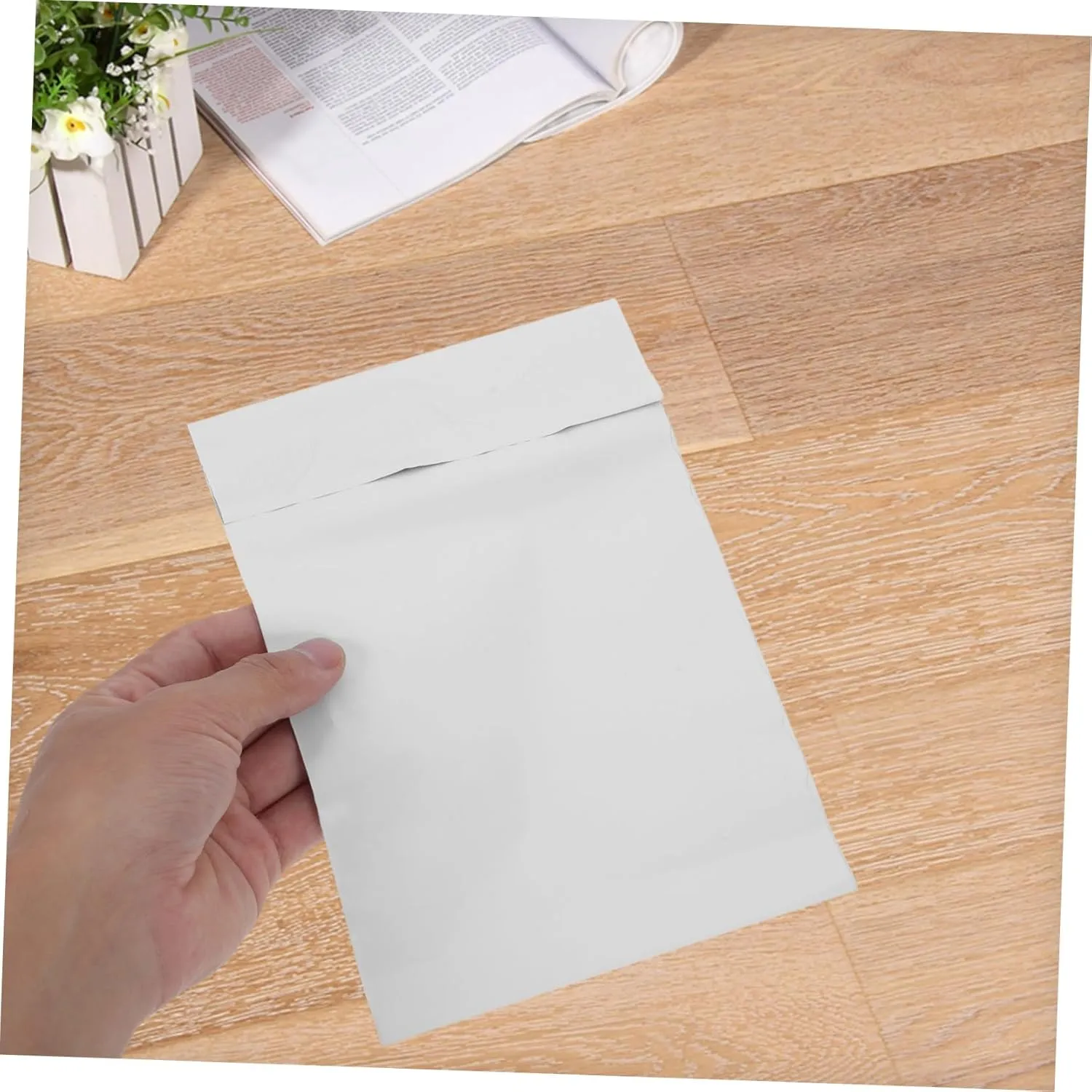 2sets 100pcs Self Sealing Sanitary Napkin Bags Menstrual Disposal Pouches for Women Compact and Trash Bags for Personal 100pcs*2