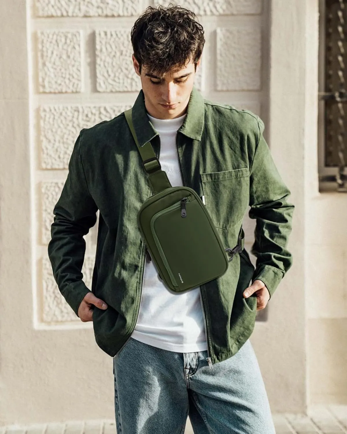 BAPHITY Small Sling Bag for Women and Men, Crossbody Bag Trendy, Fanny Packs Purses Chest Bag for Travel - Green