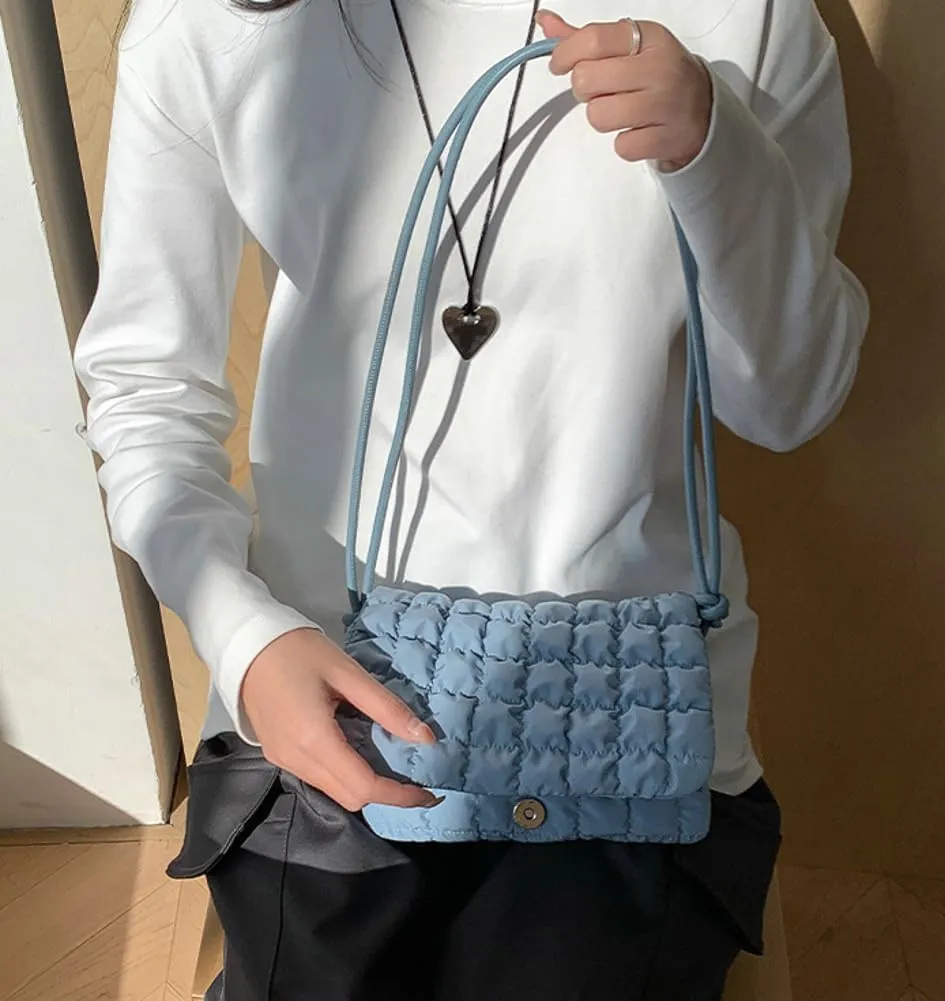Bubble Purses for Women Puffer Crossbody Bags for Women Lightweight Satchel Bag Small Handbag Cloud Bag for Dating Work
