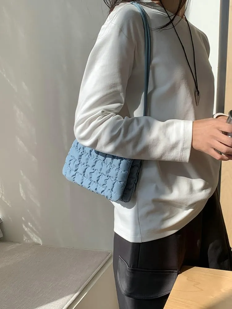 Bubble Purses for Women Puffer Crossbody Bags for Women Lightweight Satchel Bag Small Handbag Cloud Bag for Dating Work