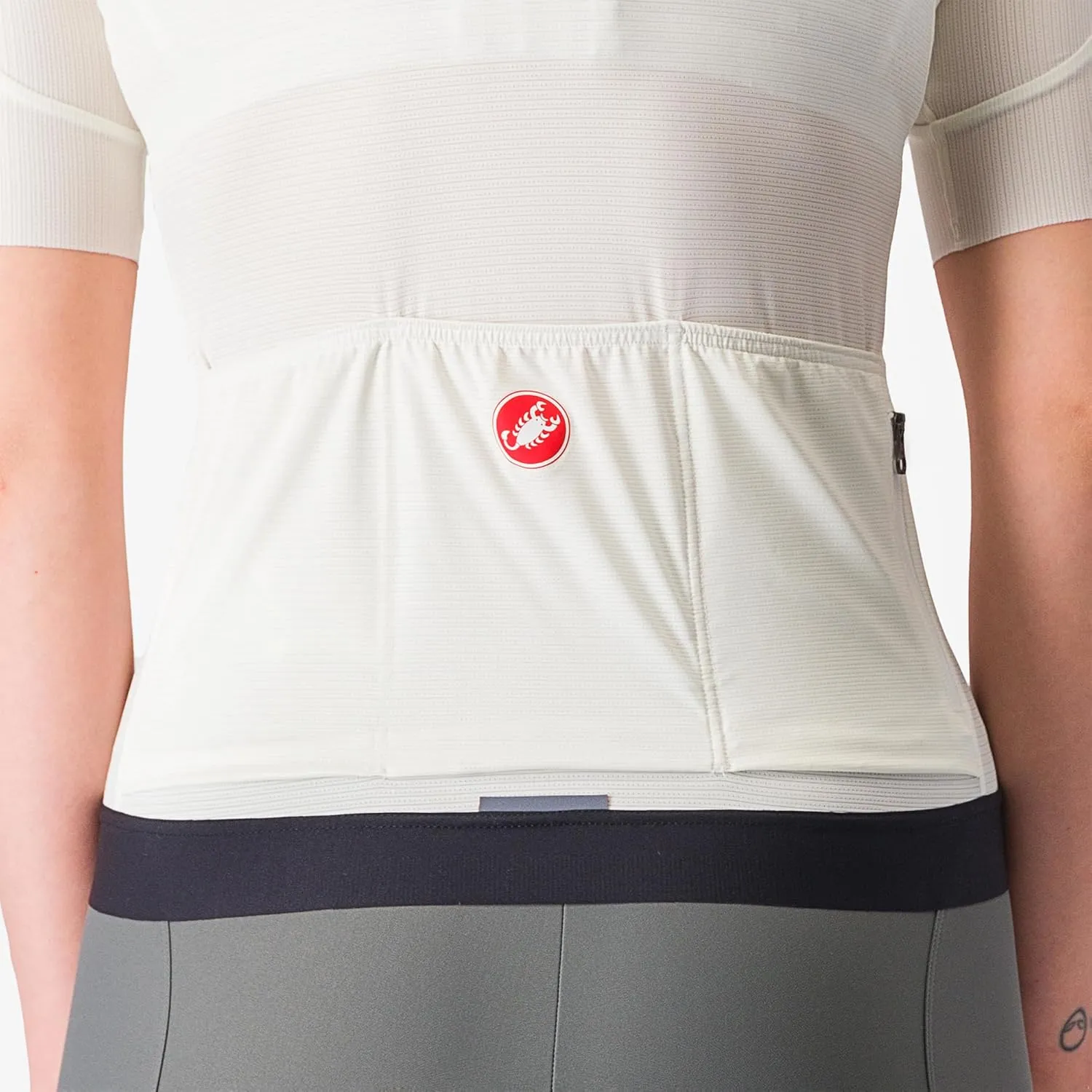 CASTELLI Women’s Espresso Jersey with Breathable Stretch Fabric for Gravel Cycling & Road Biking