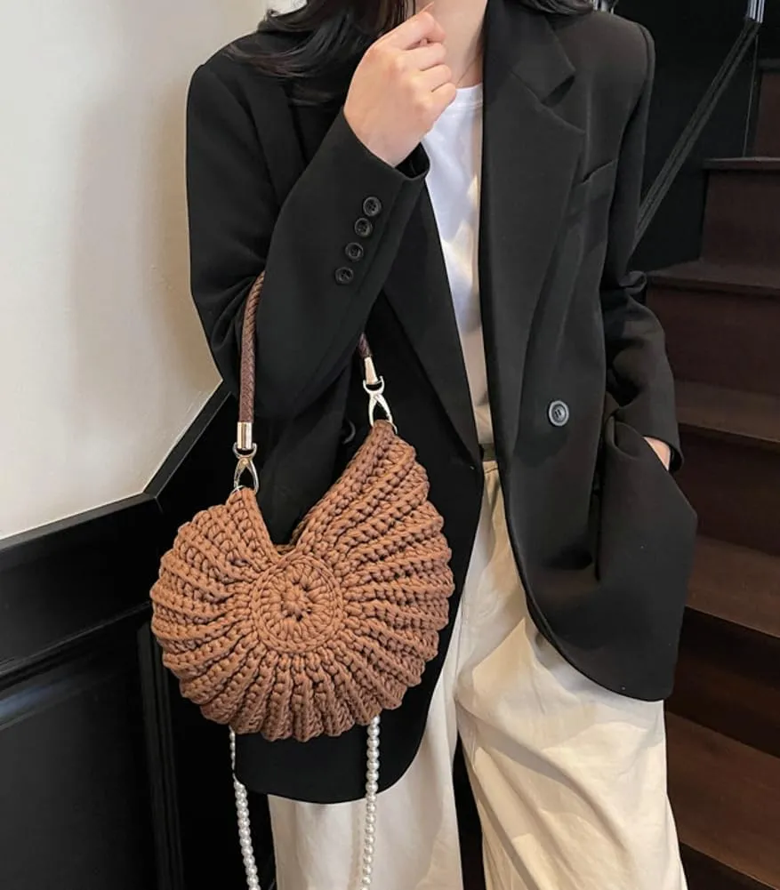 Crochet Seashell Purse with Pearl Chain Handwoven Evening Bag Knit Shell Shaped Wristlet Purse Crossbody Handbag Beach Bag