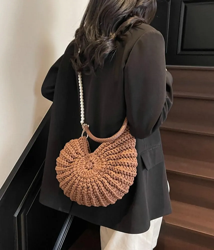 Crochet Seashell Purse with Pearl Chain Handwoven Evening Bag Knit Shell Shaped Wristlet Purse Crossbody Handbag Beach Bag
