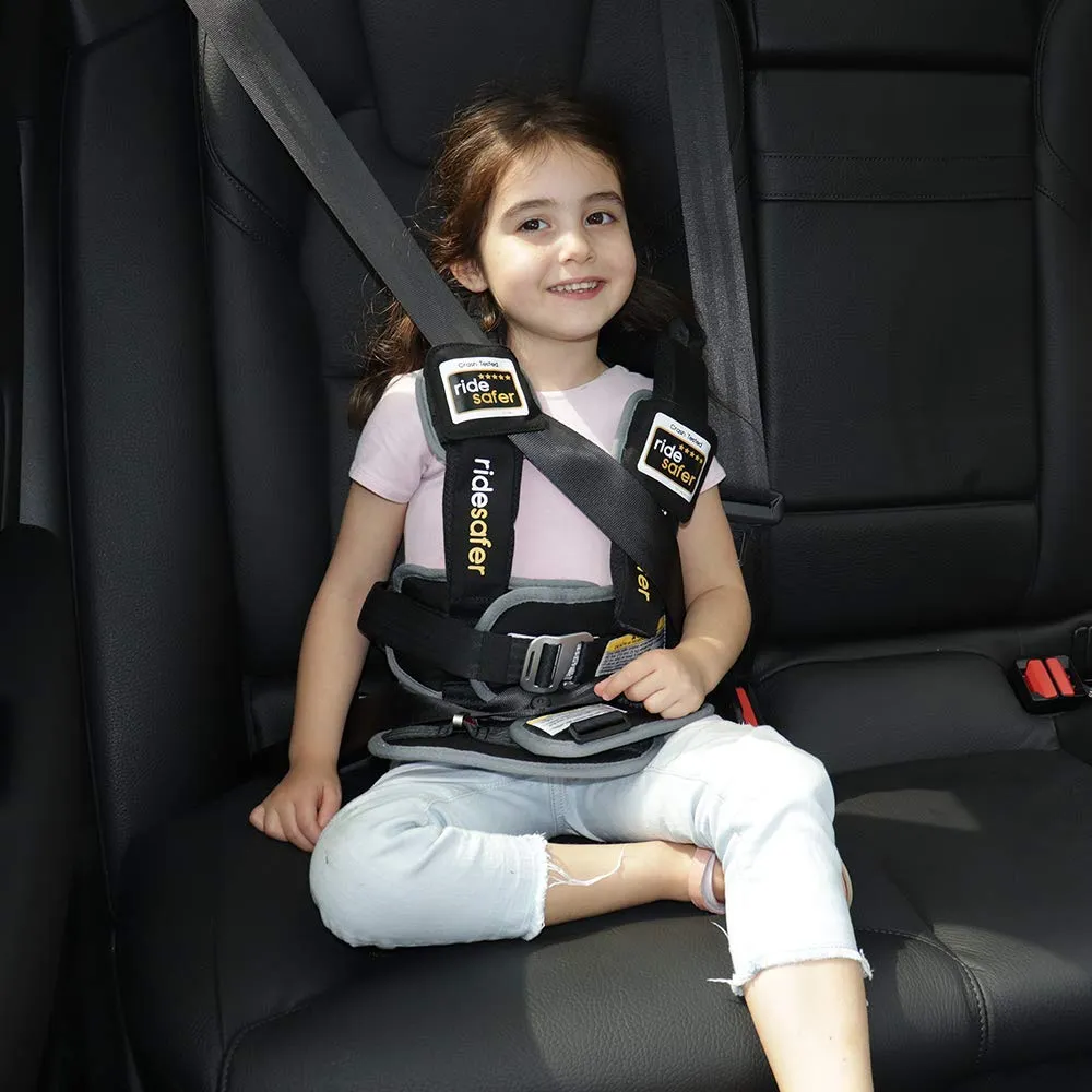 Extra Small Black, Lightweight, Compact, Portable Car Seat - Perfect for Travel and Everyday Child Safety