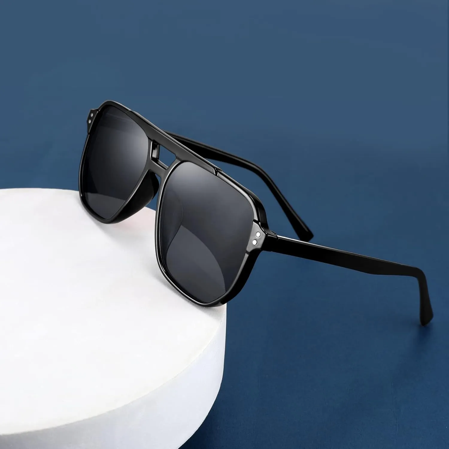 FEISEDY Retro Square Aviator Sunglasses Women Men 70s Vintage Trendy Plastic Frame Sun Glasses B2835