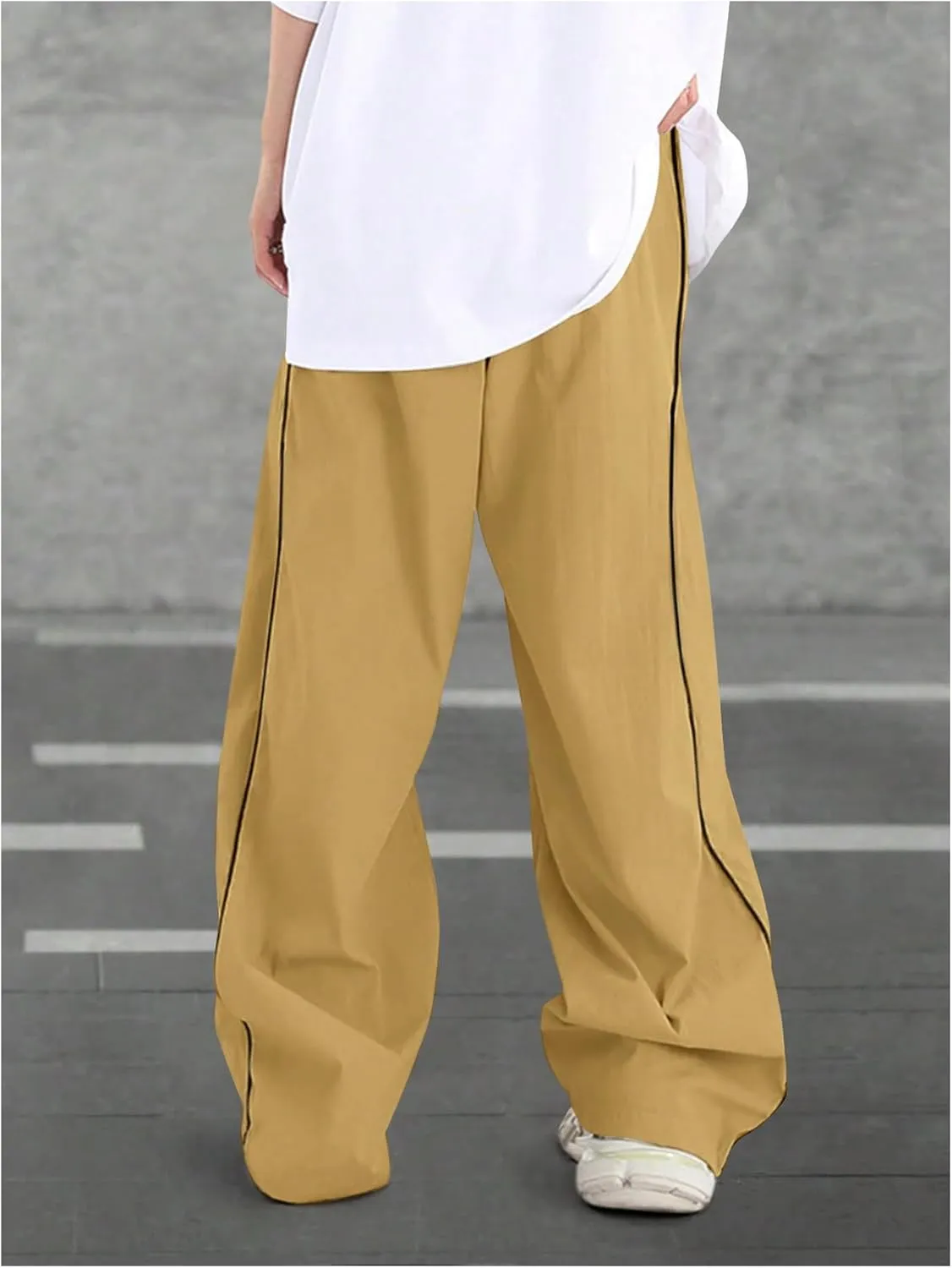 GORGLITTER Men's Baggy Track Pants Y2K Drawstring Elastic Waist Wide Leg Parachute Pants