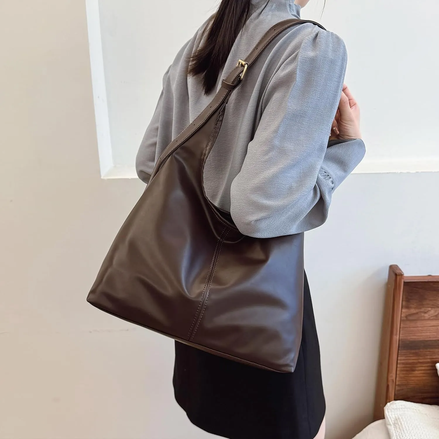 Hobo Bag for Women Vegan Leather Tote Purses‌ with Soft Straps, Slouchy Shoulder Bag