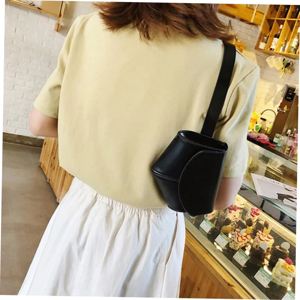 Homoyoyo Adjustable Leather Belt Bag for Women Fashionable Purse for Travel Hiking Everyday Use Black Versatile Storage for Wallet Phone Keys More