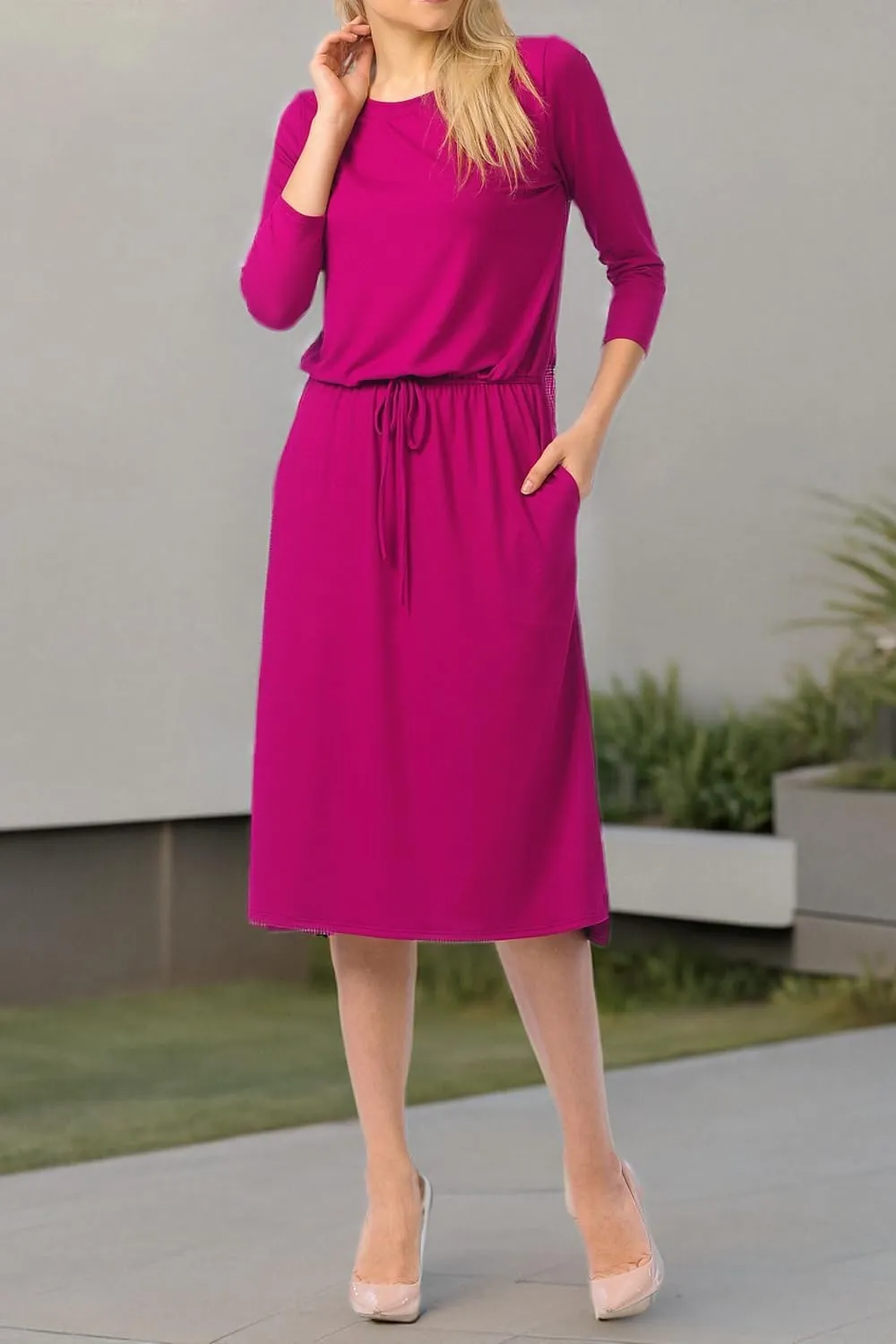 iconic luxe Women's Relaxed Midi Dress with Elastic Waist