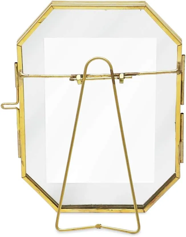 Isaac Jacobs 3.5x5 Vintage Style Octagon Brass & Glass, Metal Floating Picture Frame with Locket Closure (Vertical), Tabletop Display, (Fits up to a cutout 3.5” x 5” - See image)