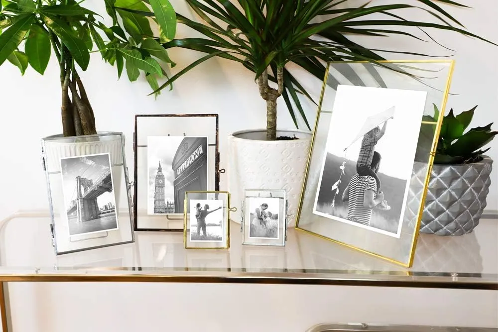 Isaac Jacobs 4x6 (2-Pack), Antique Bronze, Vintage Style Brass and Glass, Metal Floating Picture Frame (Vertical) with Locket Closure, for Photos, Art, & More, Tabletop Display (4x6 Antique Bronze)