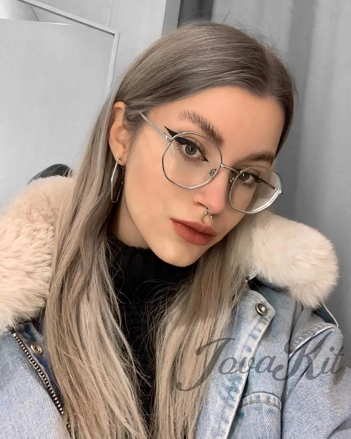 JOVAKIT Polygon Blue Light Blocking Glasses for Women Men Vintage Octagon Square Non-prescription Metal Eyeglasses