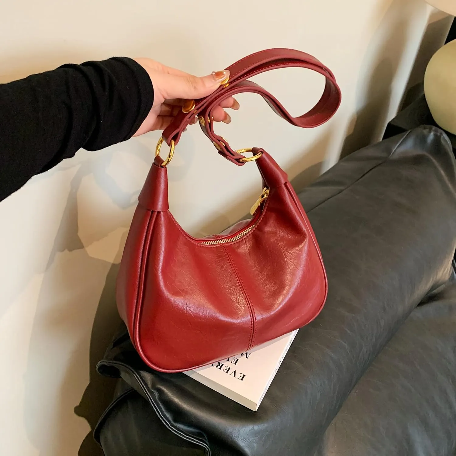 JYG Small Hobo Bags for Women Retro Crescent Shoulder Purse Fall Soft Crossbody Handbag 2025