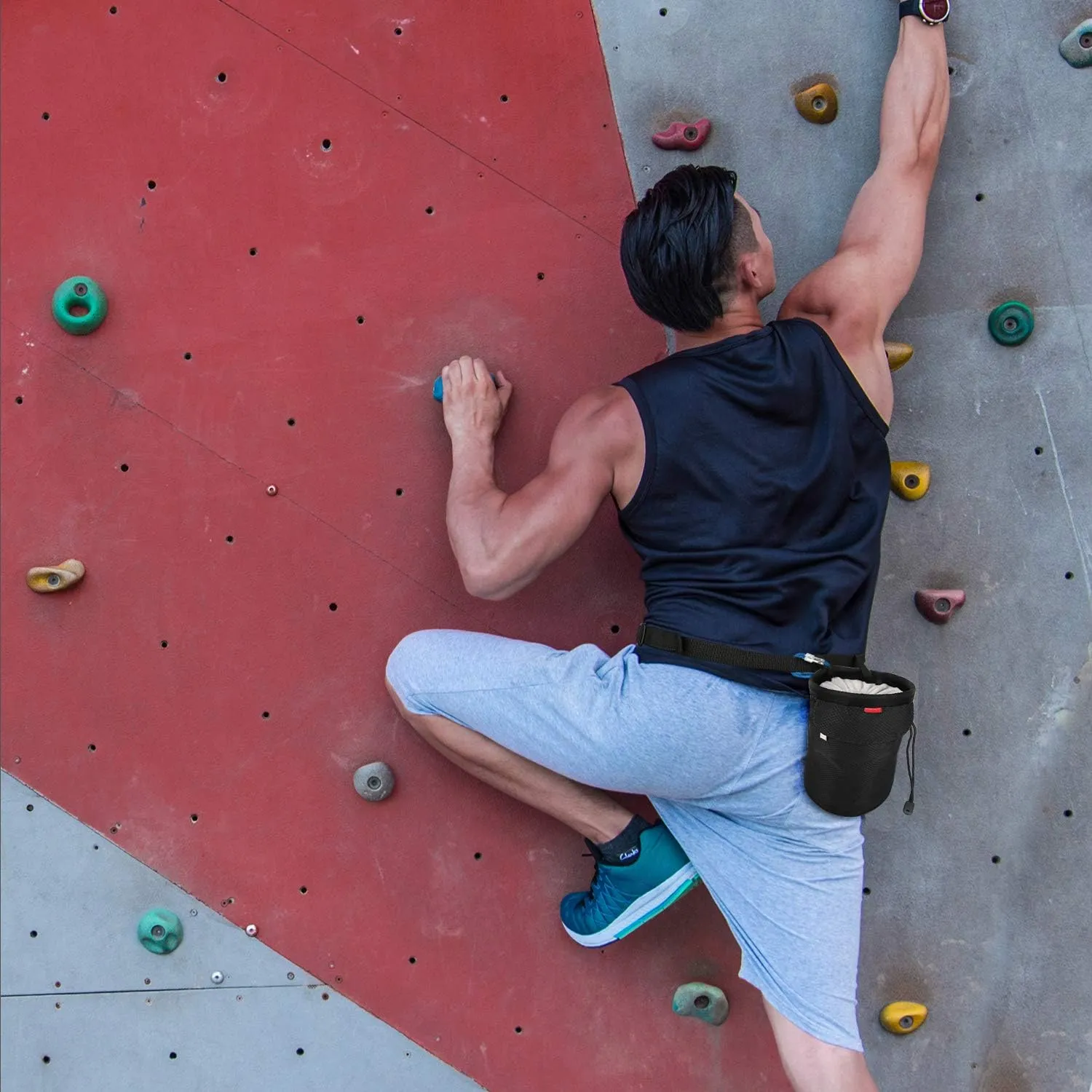 MoKo Rock Climbing Chalk Bag, Bouldering Chalk Pot Bucket with Adjustable Belt & Carabiner Drawstring Climbing Gear
