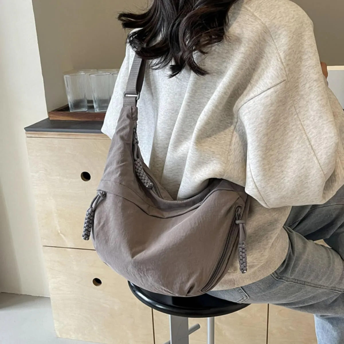 Nylon Crossbody Bags for Women Nylon Crescent Bag Casual Slouchy Shoulder Bags Dumpling Bag with Multi-Pockets