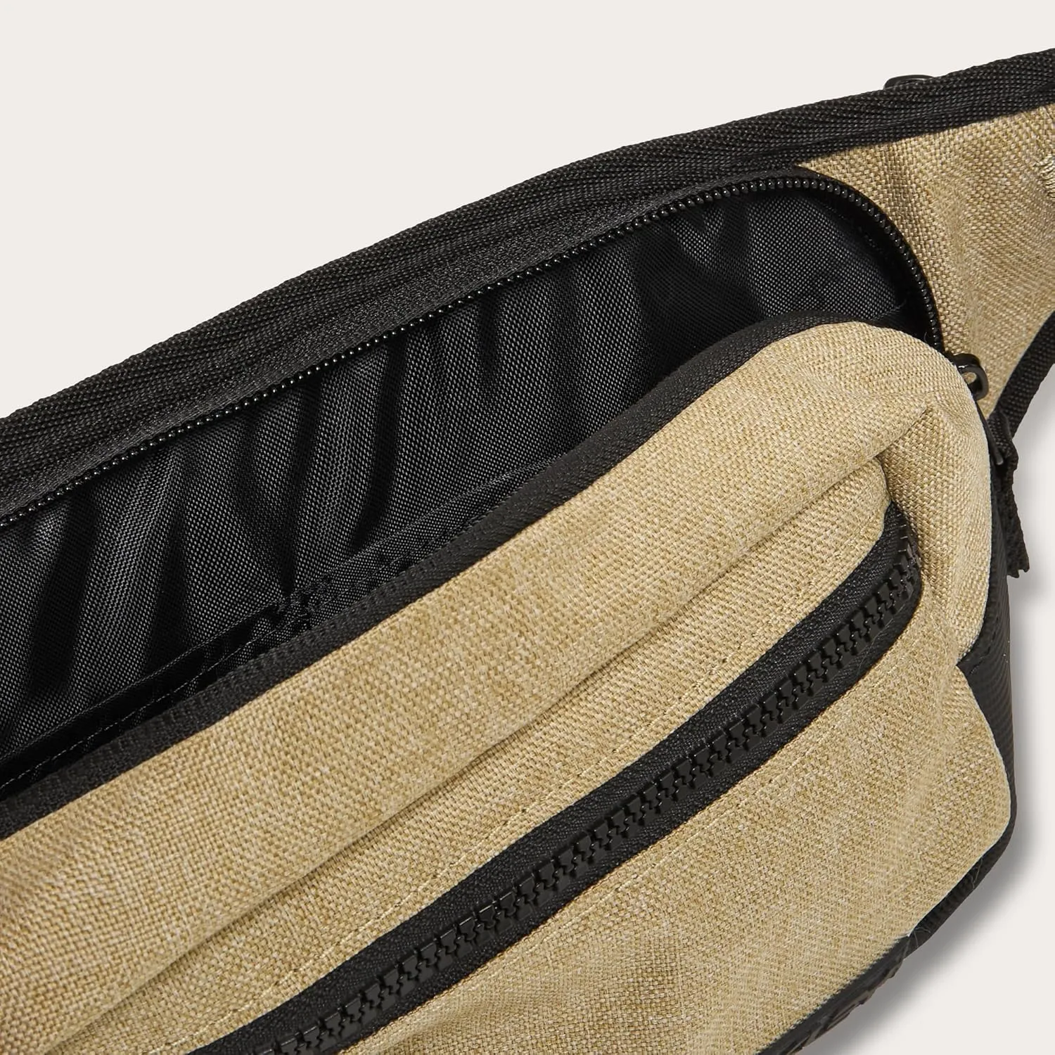Oakley Belt Bag