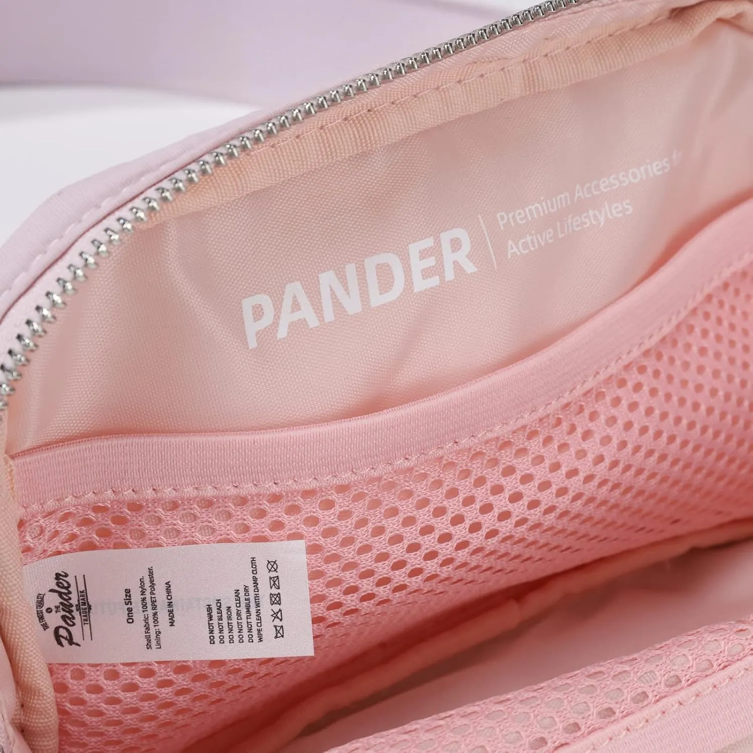 Pander Belt Bag with Adjustable Strap, Fashion Waist Packs, Crossbody Bags for Women (Pink).
