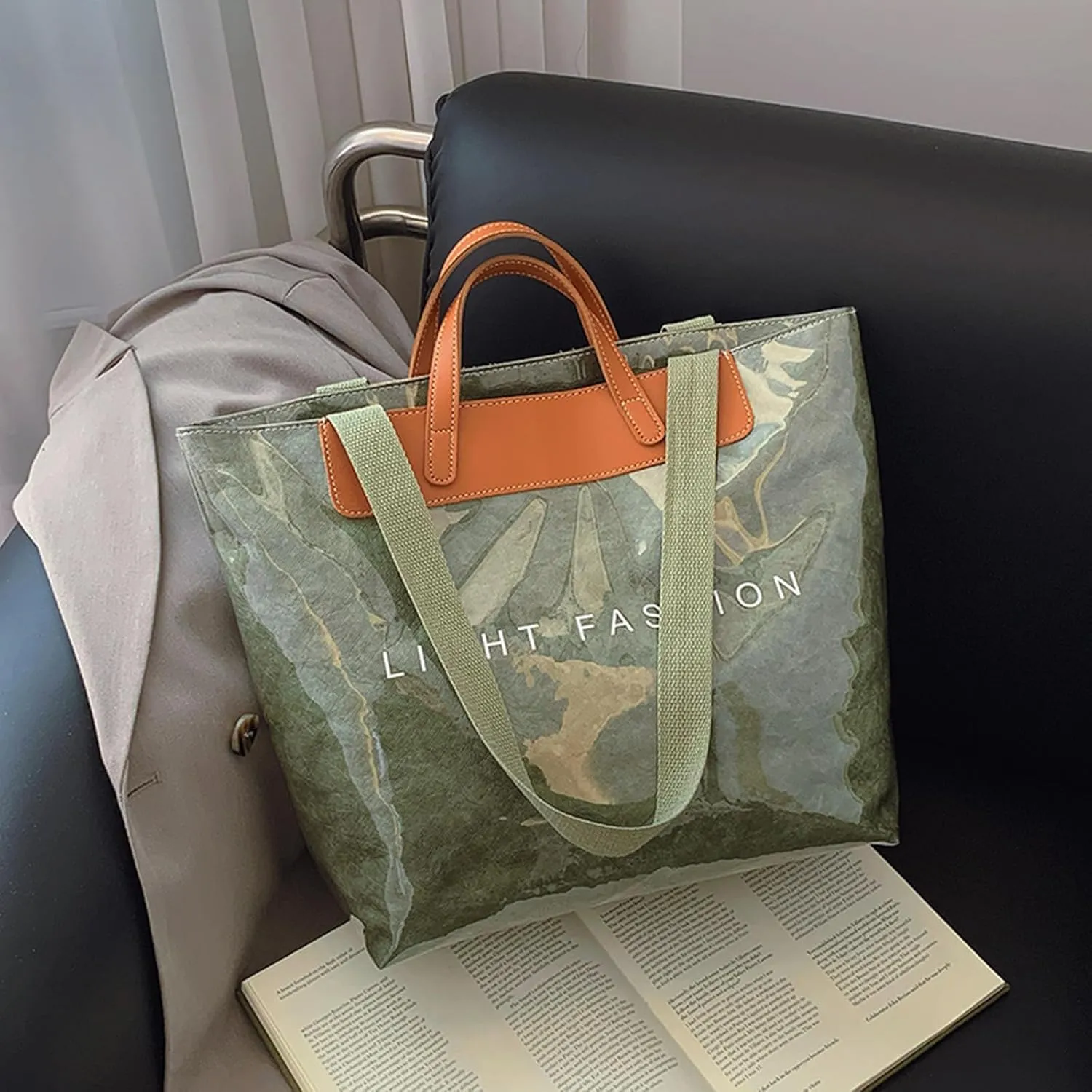 Plastic Tote Bag for Women, PVC Clear Beach Tote Bag with PU Handle, Letters Print Large Kraft Paper Hobo Handbag