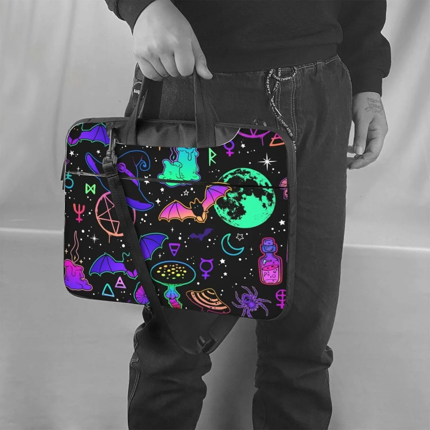 Psychedelic Mushrooms Laptop Bag Classic Slim Briefcase Messenger Bag, Spacious, Ergonomic