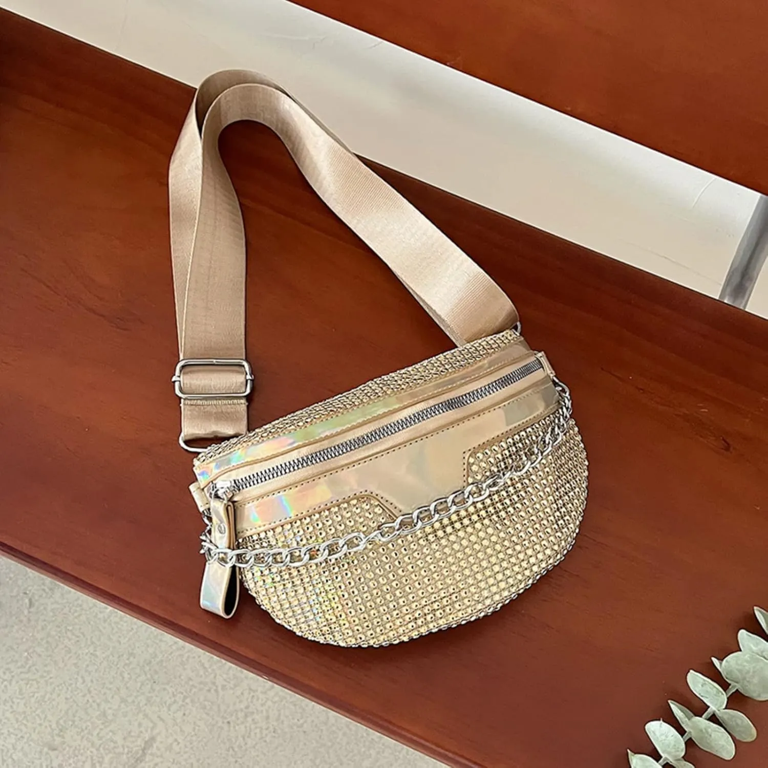 Rhinestone Chest Bag For Women Fanny Packs Belt Bags Crossbody Bags Waist Pouch Purse for Lady Party Outdoor Traveling Beach