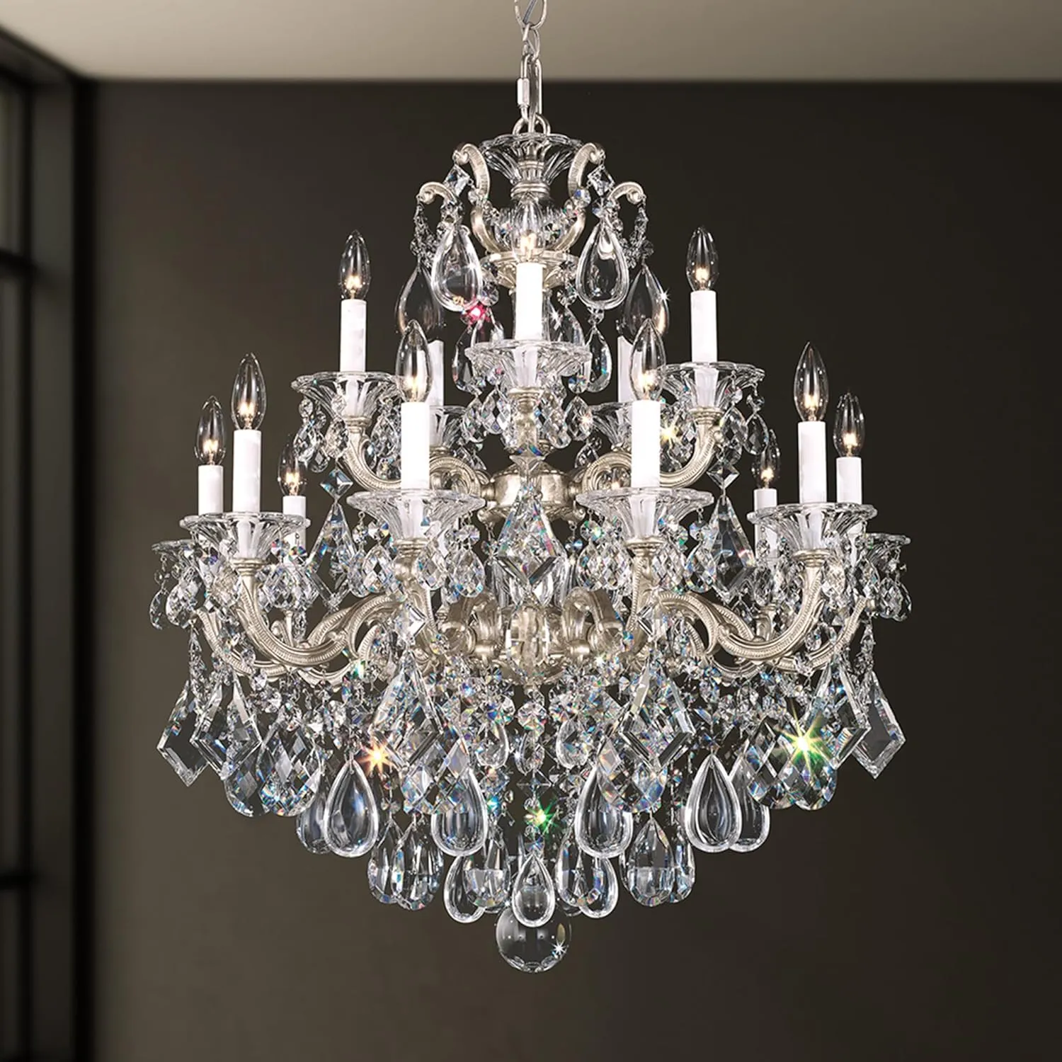 Signature 5075-26R, La Scala 15 Light 28in x 32in Chandelier in French Gold with Clear Radiance Crystals