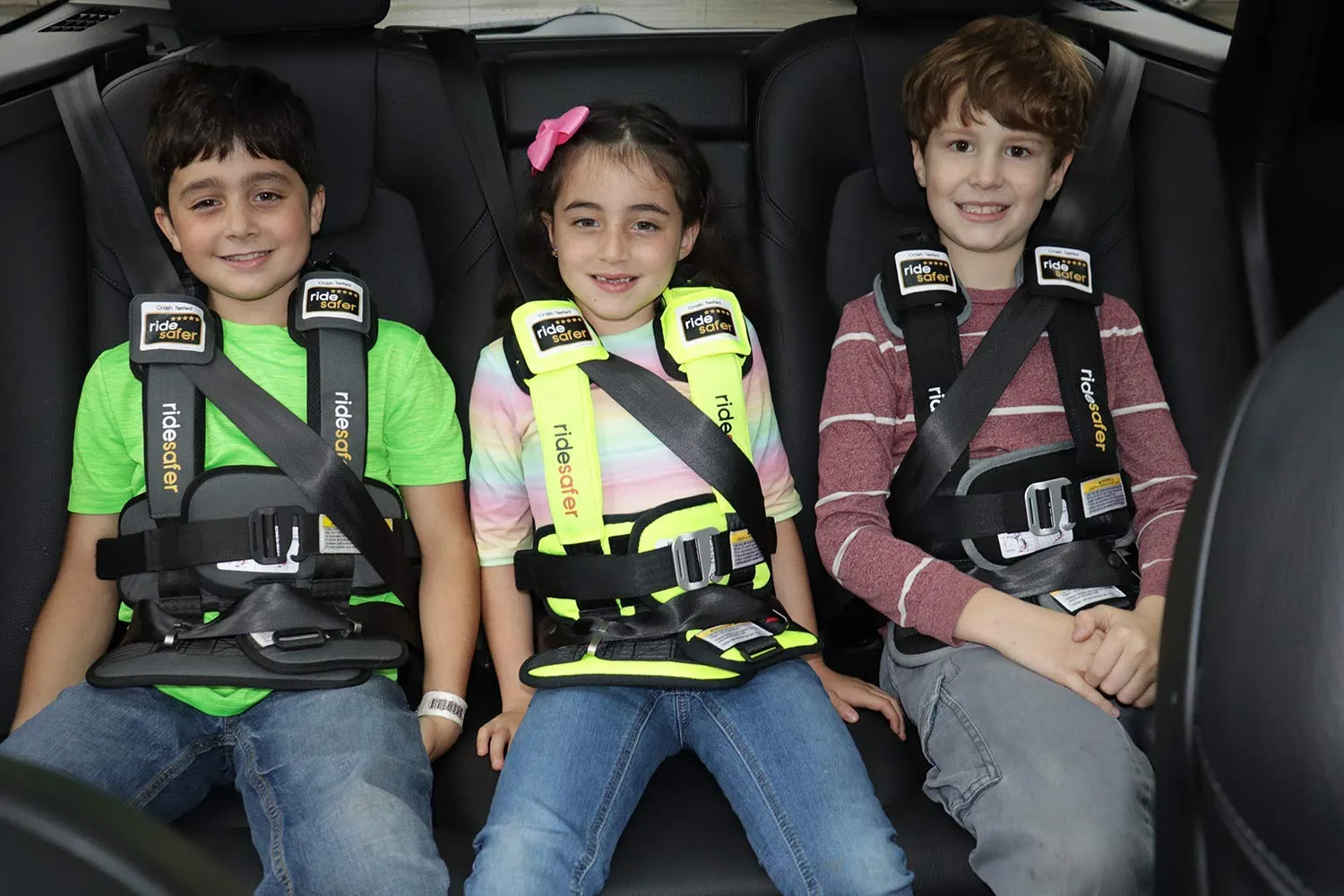 Small Blue, Lightweight, Compact, Portable Car Seat - Perfect for Travel and Everyday Child Safety