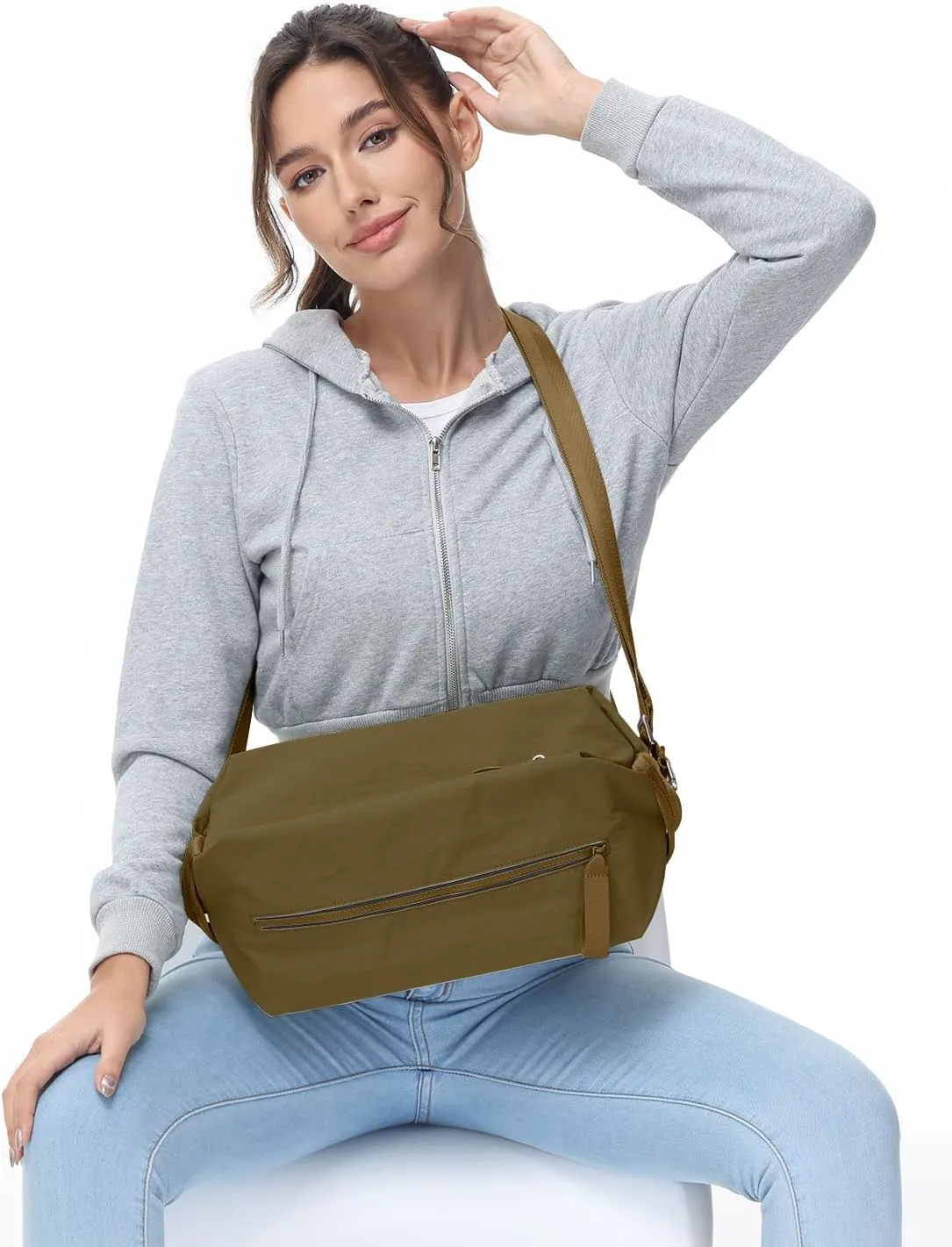 Small Gym Bag for women men, Stylish Compact Sports Bag, Small Duffle Bag Crossbody Bags for women men, Suitable For Gym Work Fitness Travel, 3 in 1 Duffle Bags