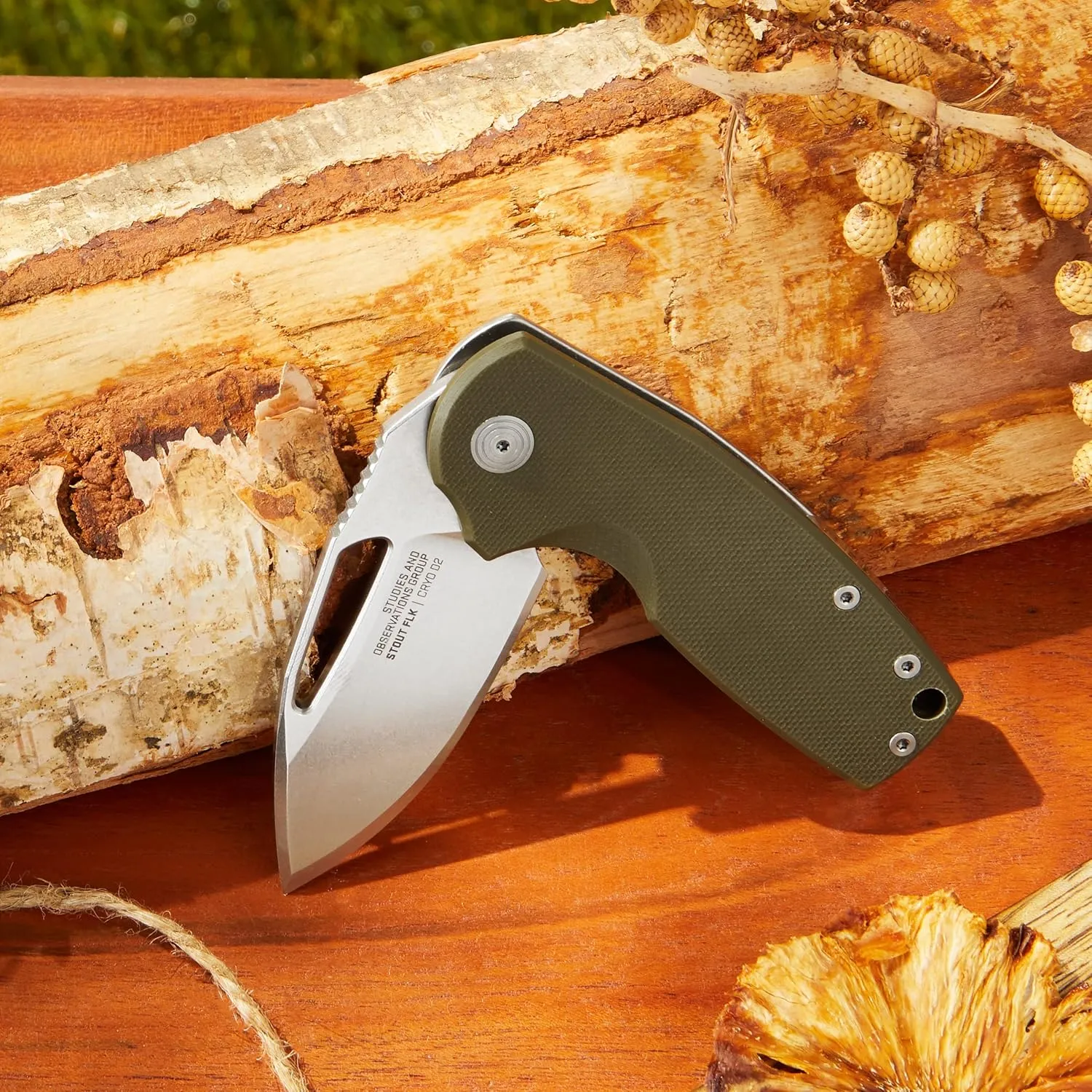 SOG Stout FLK Everyday Carry Compact Camping Folding Knife | G10 & Steel Handle | CRYO D2 Steel Blade | Quick Opening