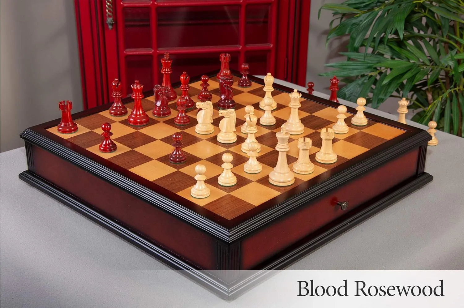 The Reykjavik II Series Tournament Chess Set and Tiroir Combination - by The House of Staunton
