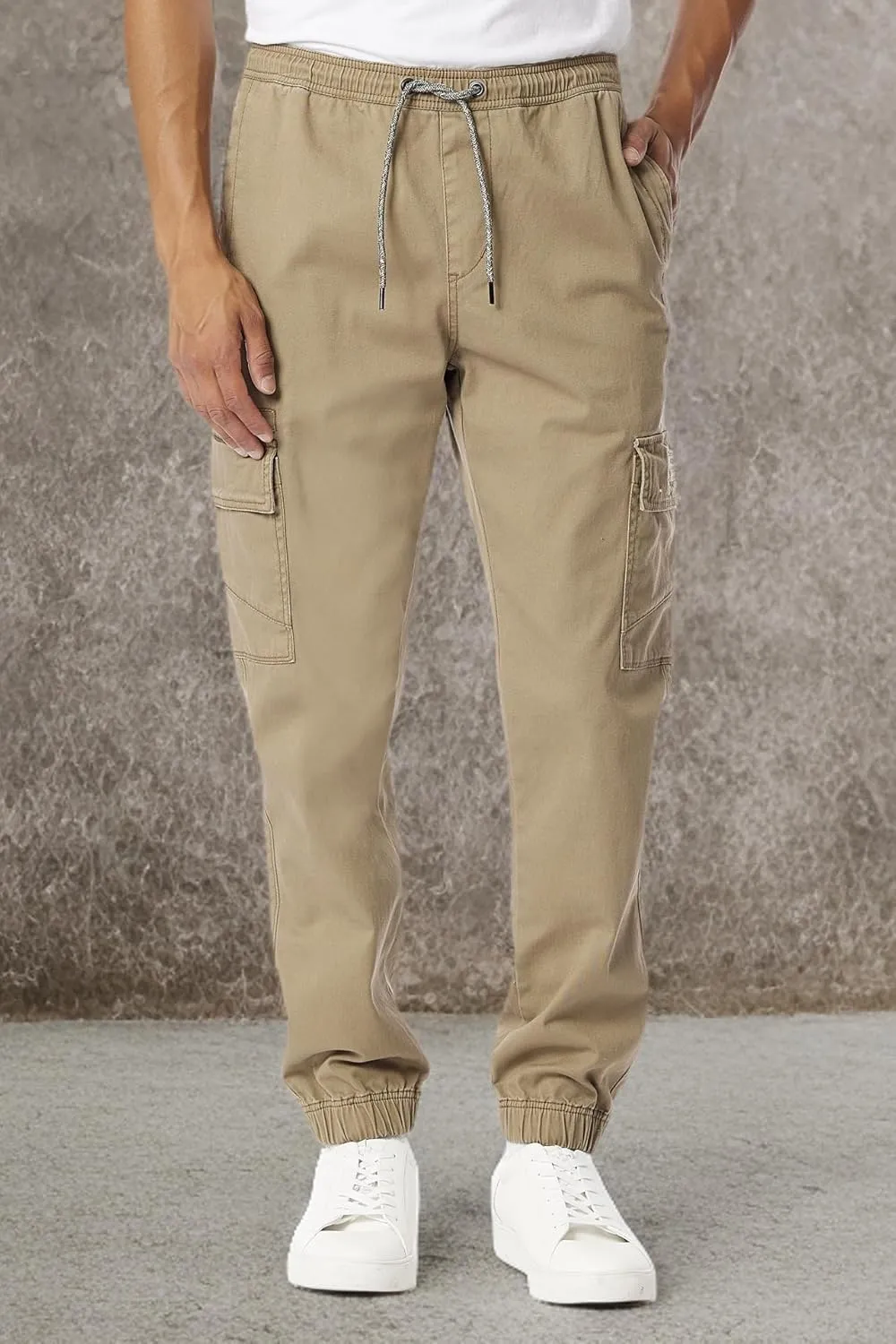 UNIONBAY Men's Davis Elastic Waist Stretch Twill Relaxed Fit Cargo Jogger Pants