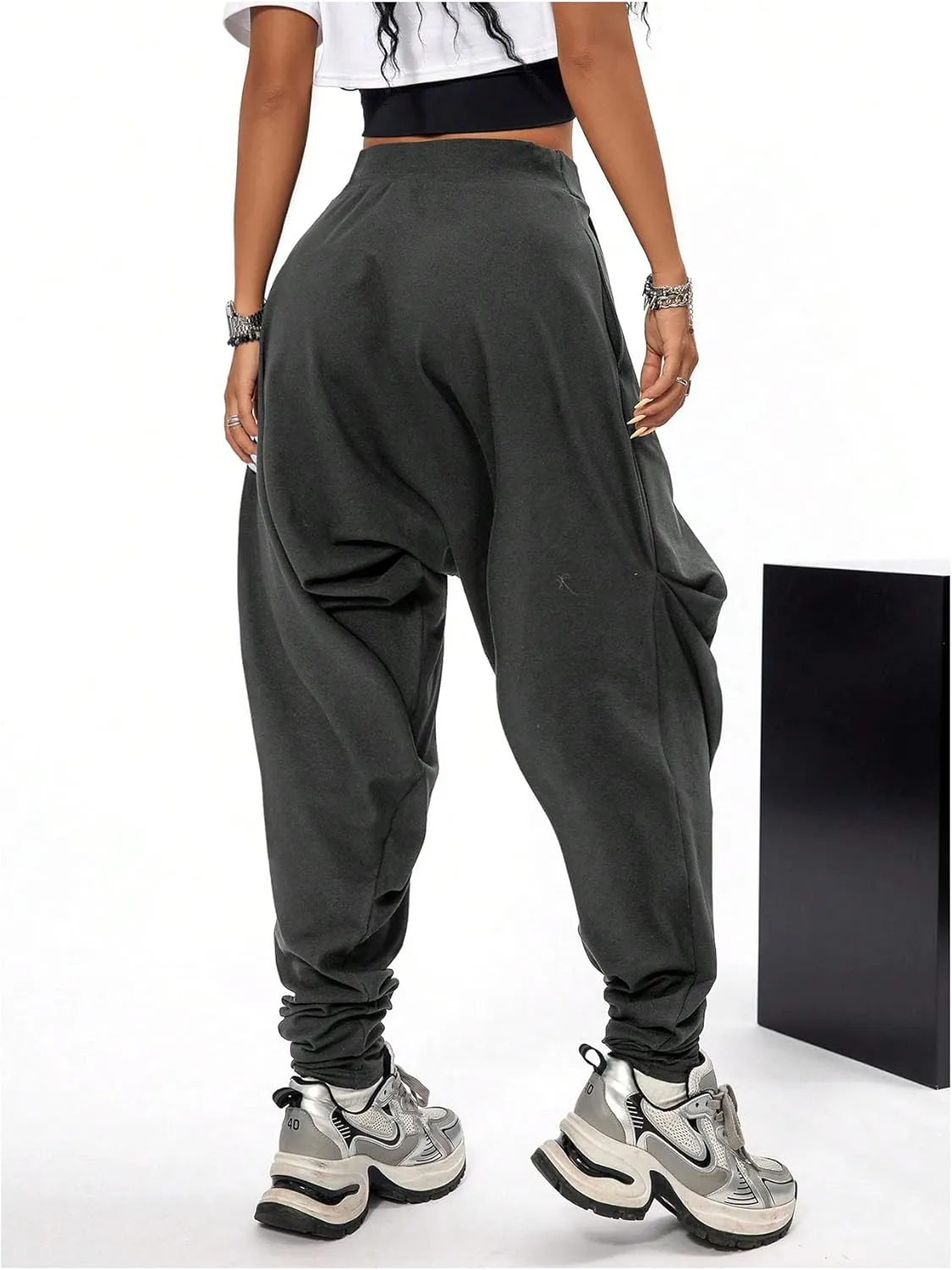 Verdusa Women's Hippie Baggy Harem Pants Elastic Waist Drop Crotch Trousers with Pockets