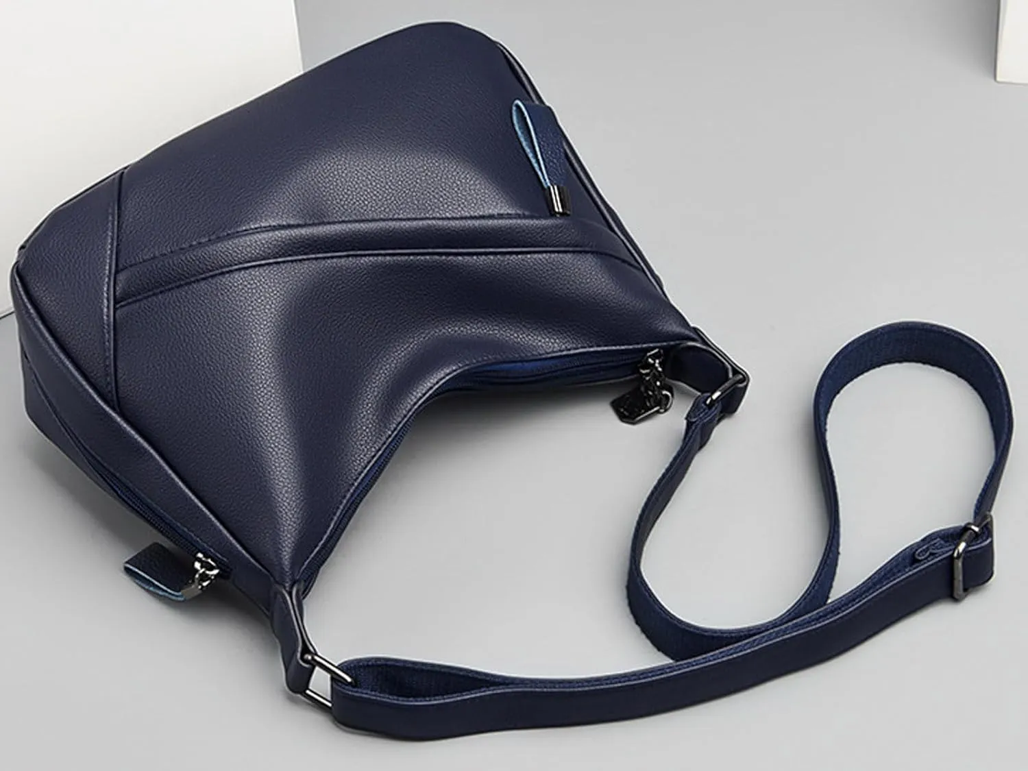 Women Classic Crossbody Bag Soft PU Leather Zipper Shoulder Purse Handbag Satchel