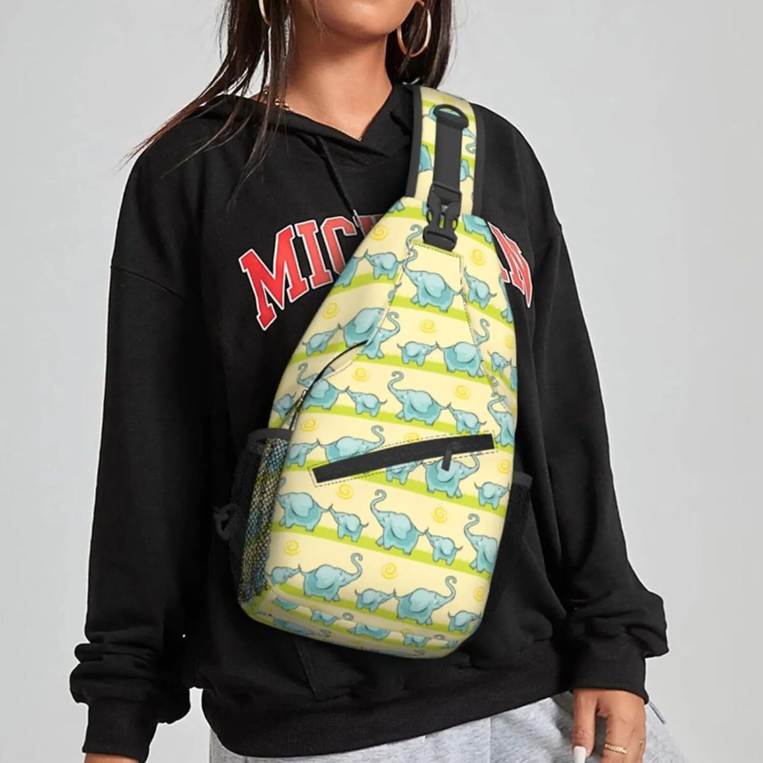 Women Elephant Seamless Cute Animals Crossbody Sling Backpack for Men Chest Bag Shoulder Bag Lightweight One Strap Backpack Travel Outdoor Daypack
