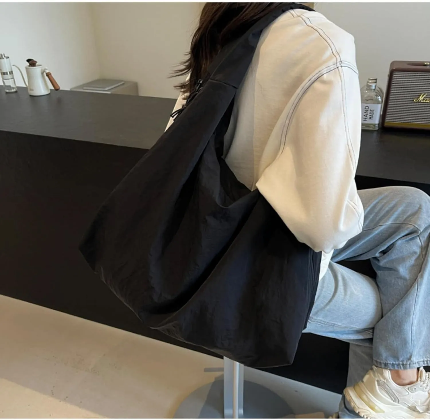 Women Solid Color Draped Tote Bag Large Capacity Nylon Shoulder Purse Versatile Slouchy Hobo Bag Travel Sport