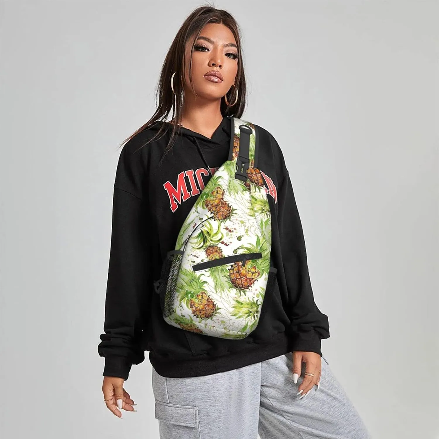 Women Watercolor Splash Fresh Pineapple Crossbody Sling Backpack for Men Chest Bag Shoulder Bag Lightweight One Strap Backpack Travel Outdoor Daypack