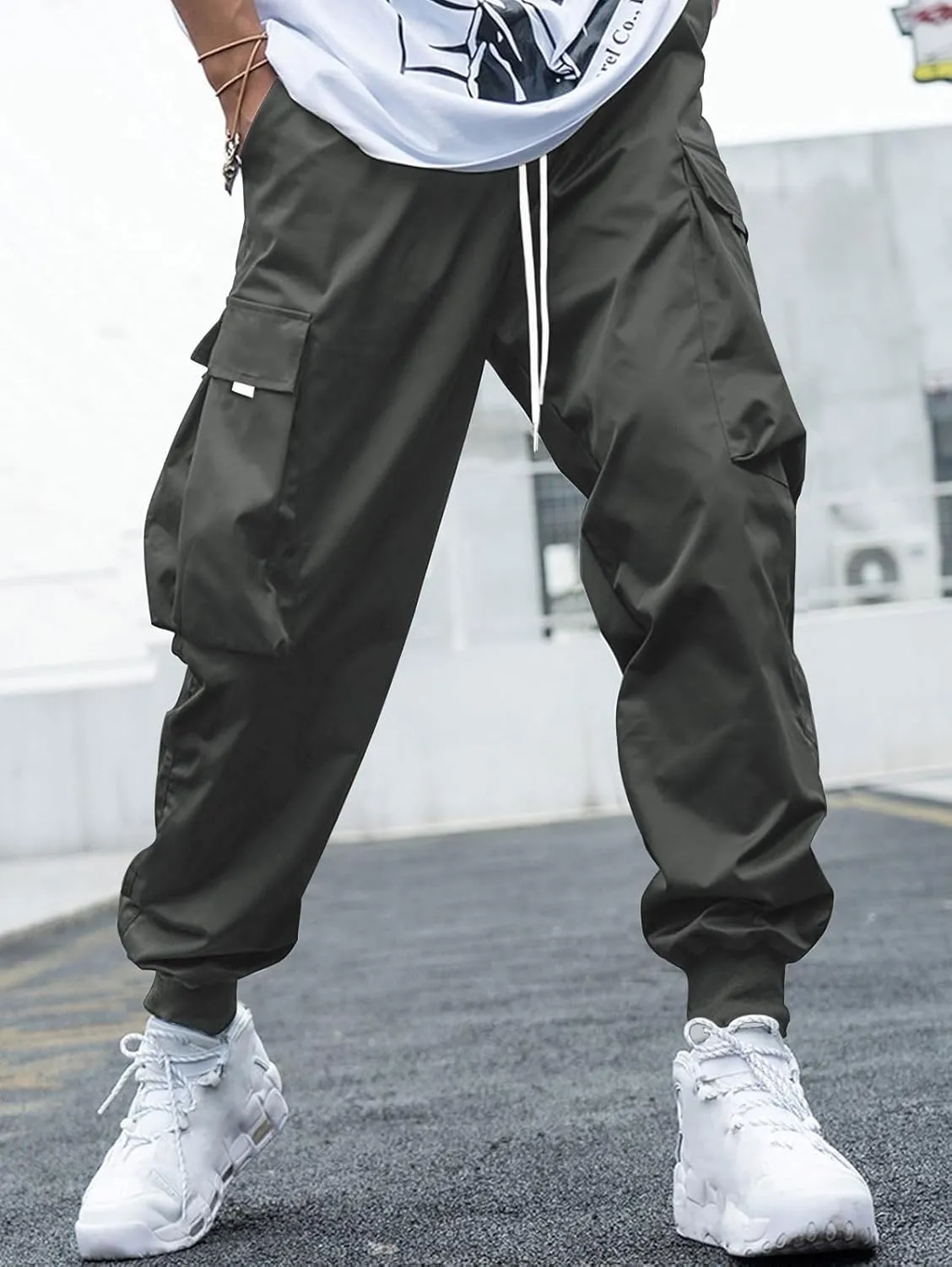 ZAFUL Men's Streetwear Cargo Pants with Flap Pockets & Drawstring Elastic Waist - Casual & Techwear Joggers
