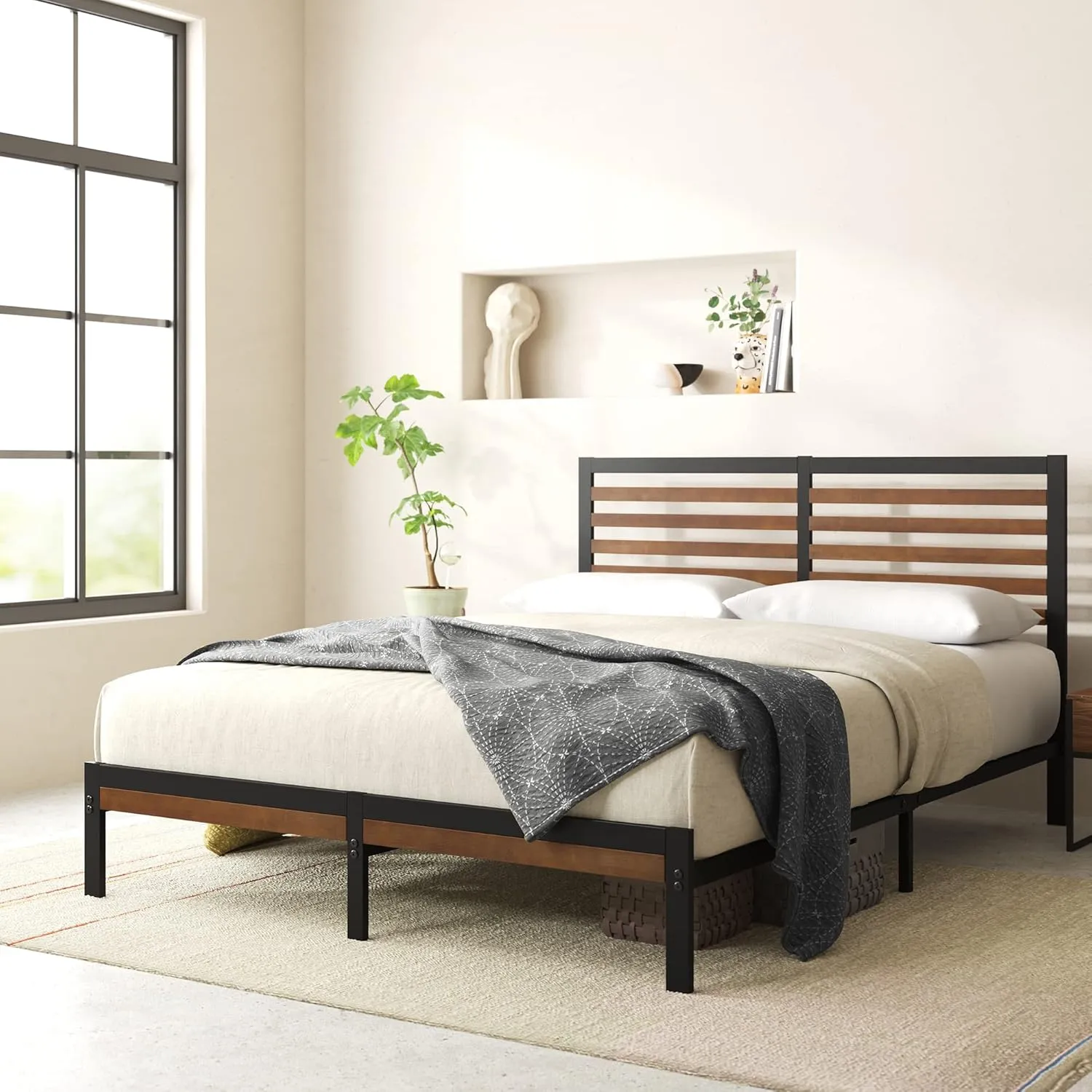 ZINUS Kai Bamboo and Metal Platform Bed Frame with Headboard, No Box Spring Needed, Easy Assembly, Full, Brown