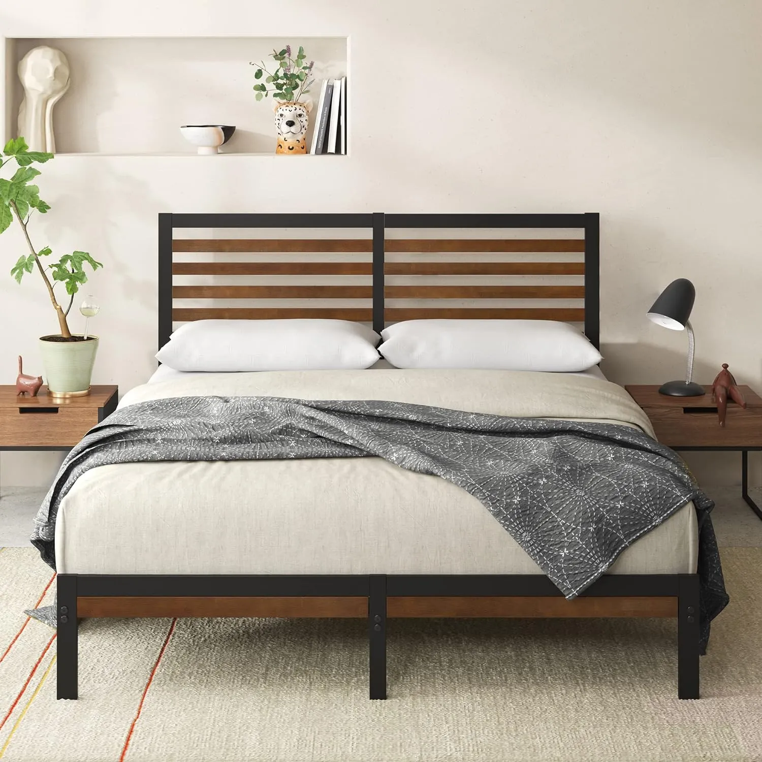 ZINUS Kai Bamboo and Metal Platform Bed Frame with Headboard, No Box Spring Needed, Easy Assembly, Full, Brown